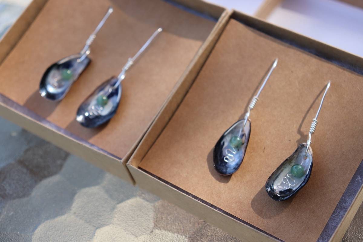 Grandidierite | Sterling Silver | Mussel Earrings