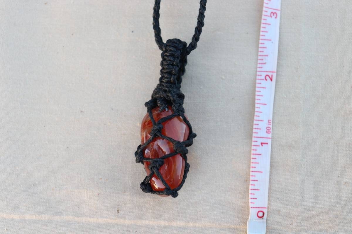 Agate | Black Hemp Wrapped Necklace